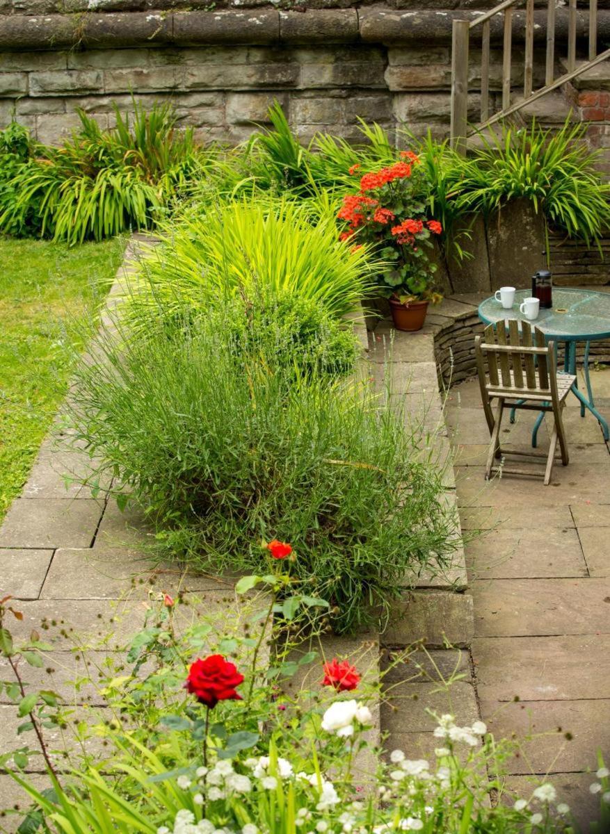 The Bridge Hay Bed & Breakfast Hay-On-Wye Exterior photo